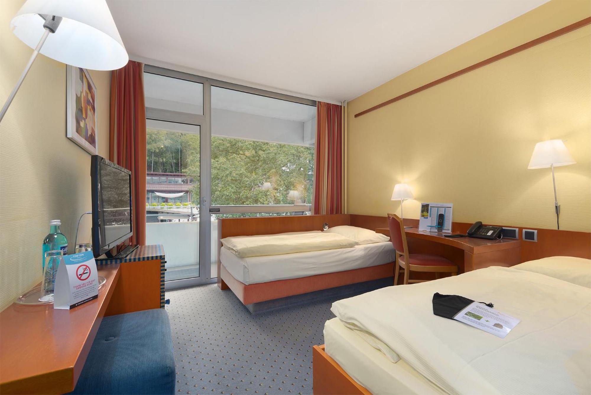 באד סודן-סאלמינסטר Trip Inn Landhotel Badsoden-Salmuenster מראה חיצוני תמונה